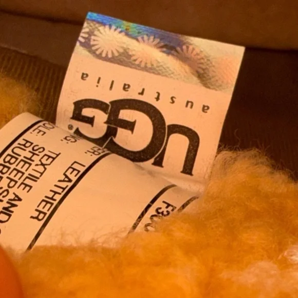 Ugg Lynnea Brown Suede, Sheepskin , Wooden Heel Boots. Size 7 - Picture 7 of 7